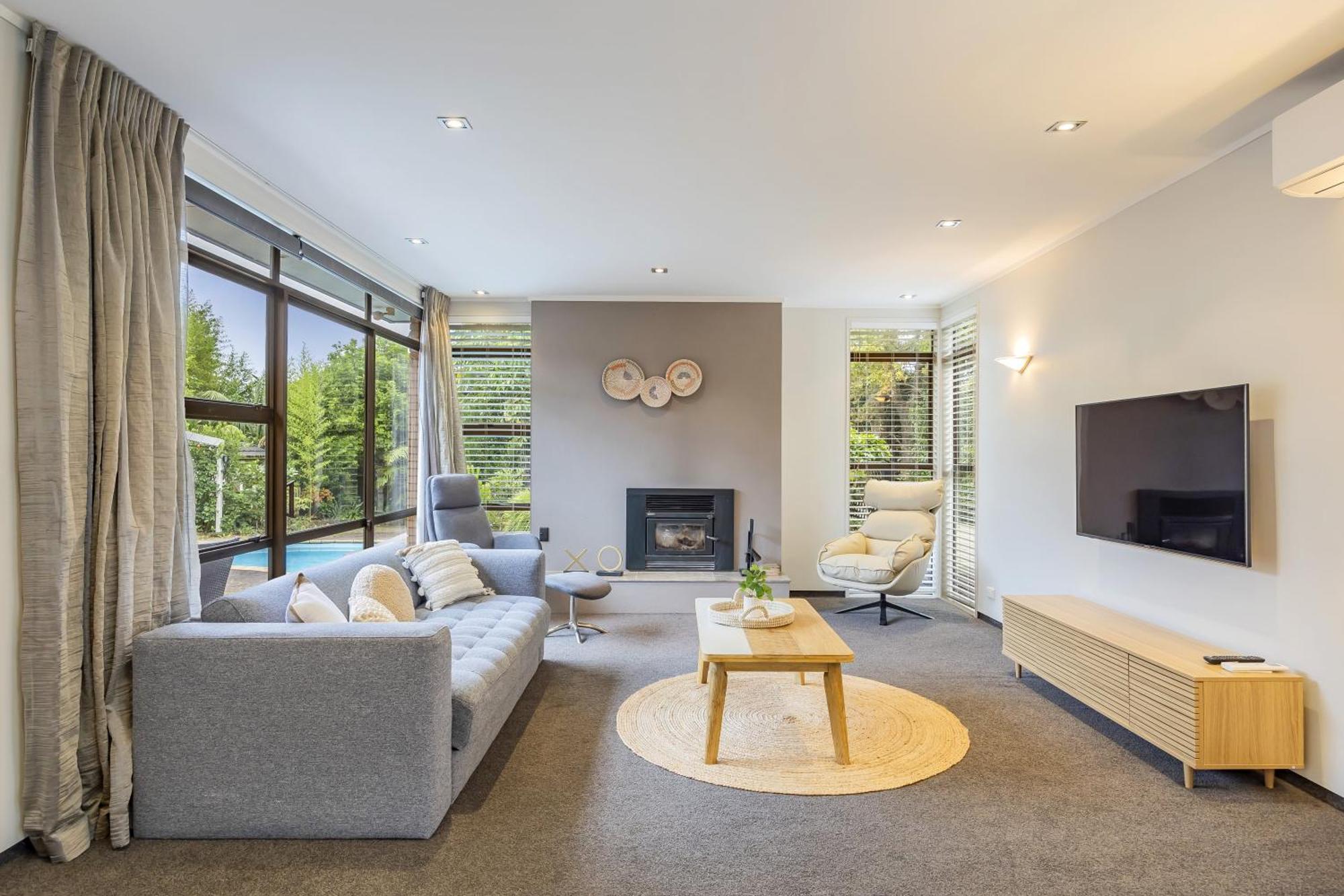 Entire House With Pool, Spa Auckland Buitenkant foto