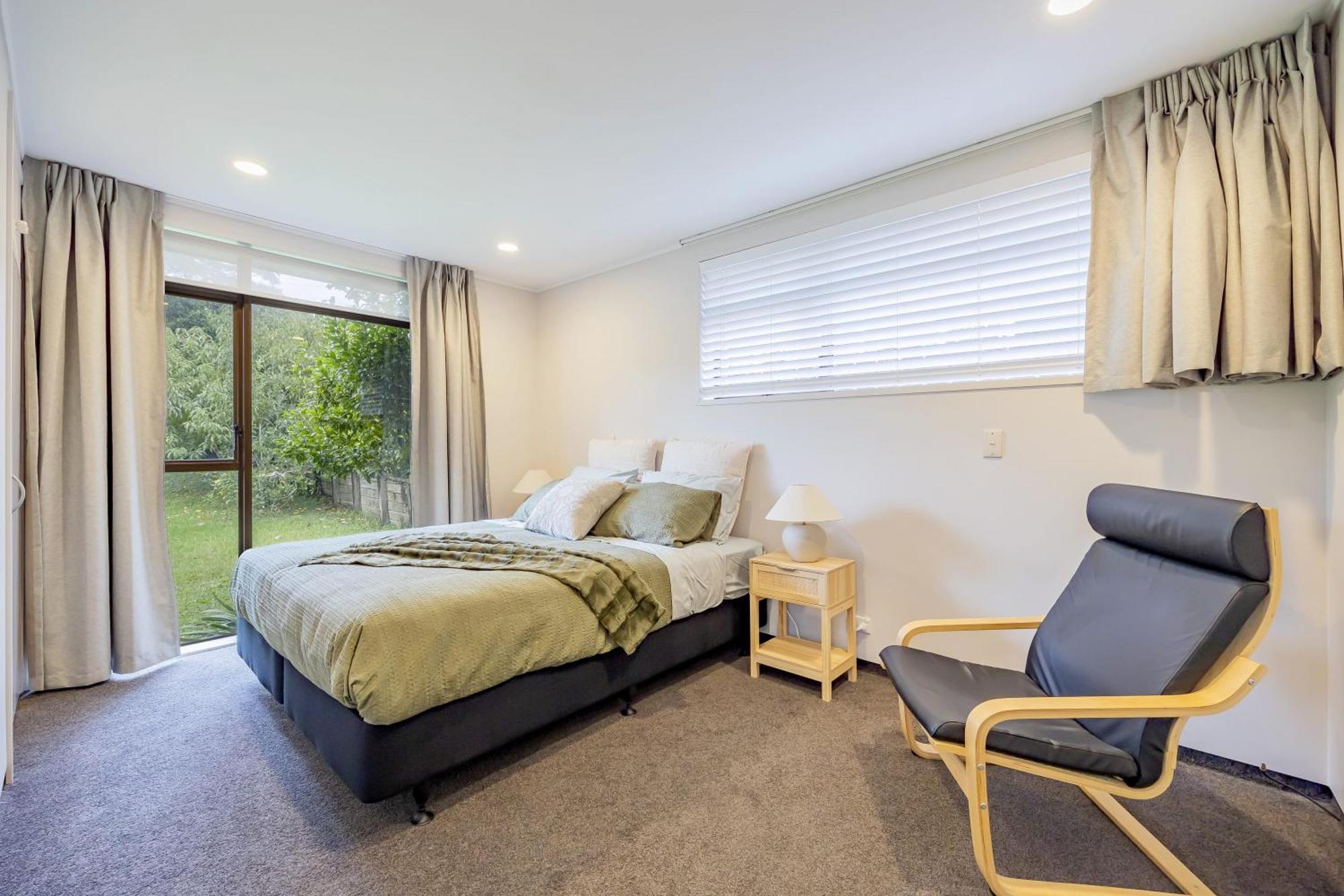 Entire House With Pool, Spa Auckland Buitenkant foto