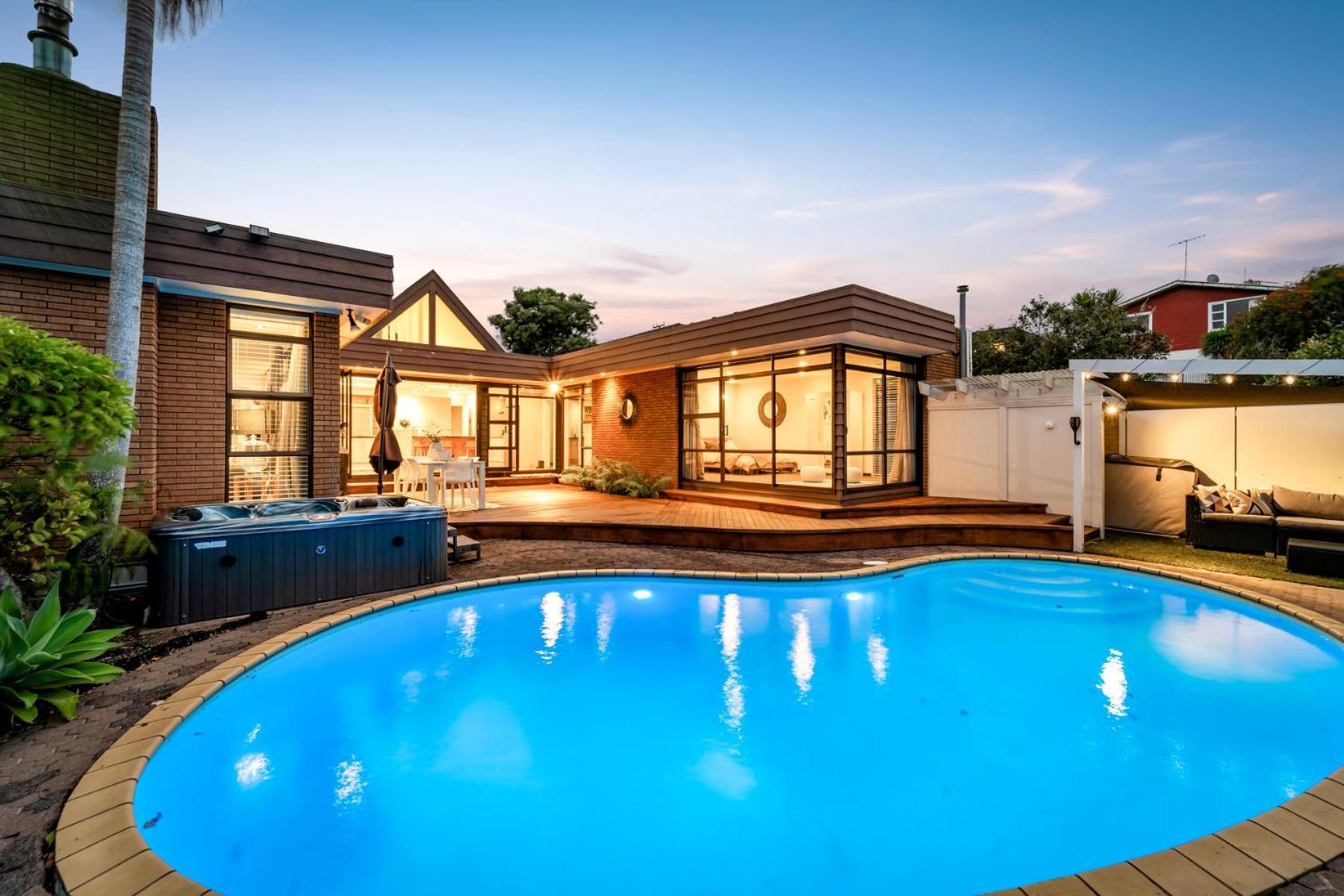 Entire House With Pool, Spa Auckland Buitenkant foto